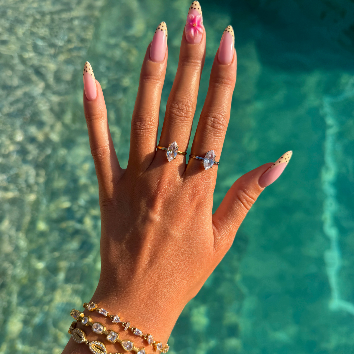 BAGUE ROMANCE