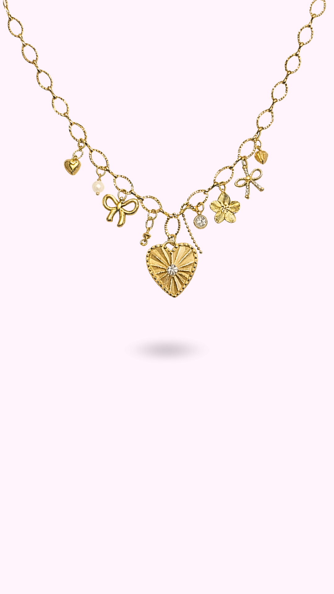 COLLIER CHARMS