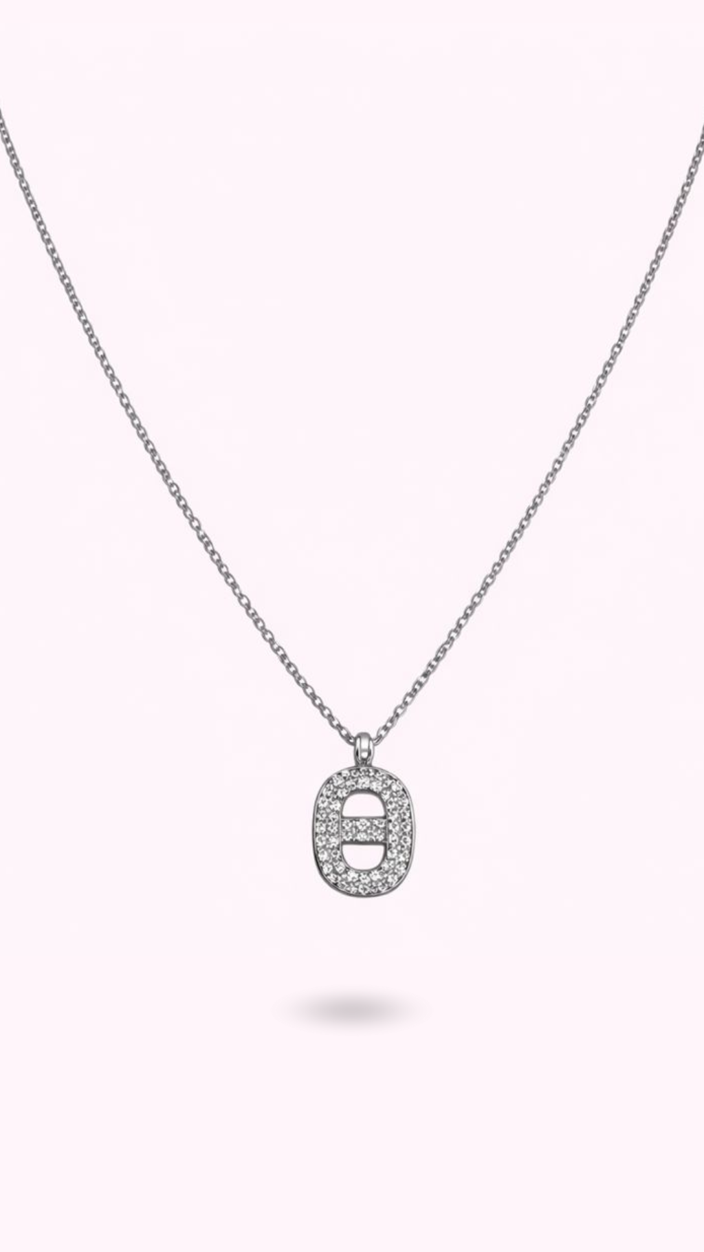 COLLIER LOVE