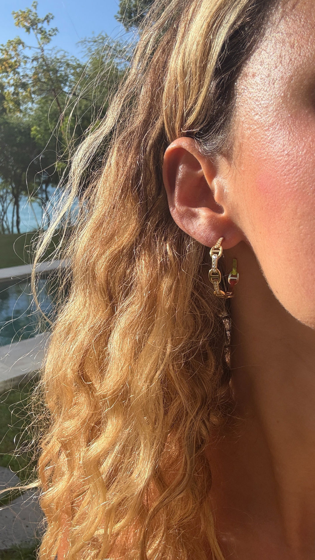 BOUCLES MANGO