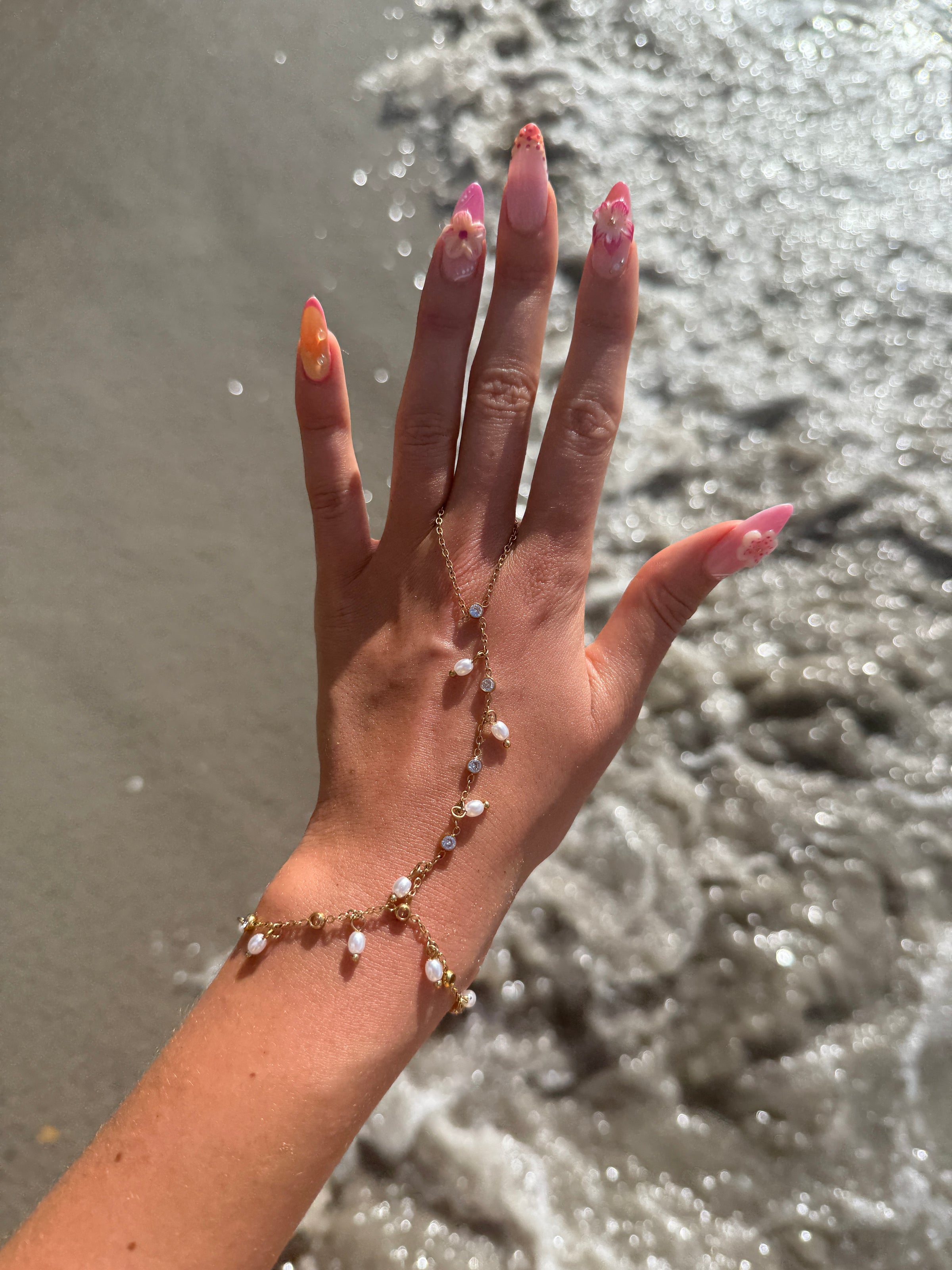 CHAINE DE MAIN COQUILLAGE