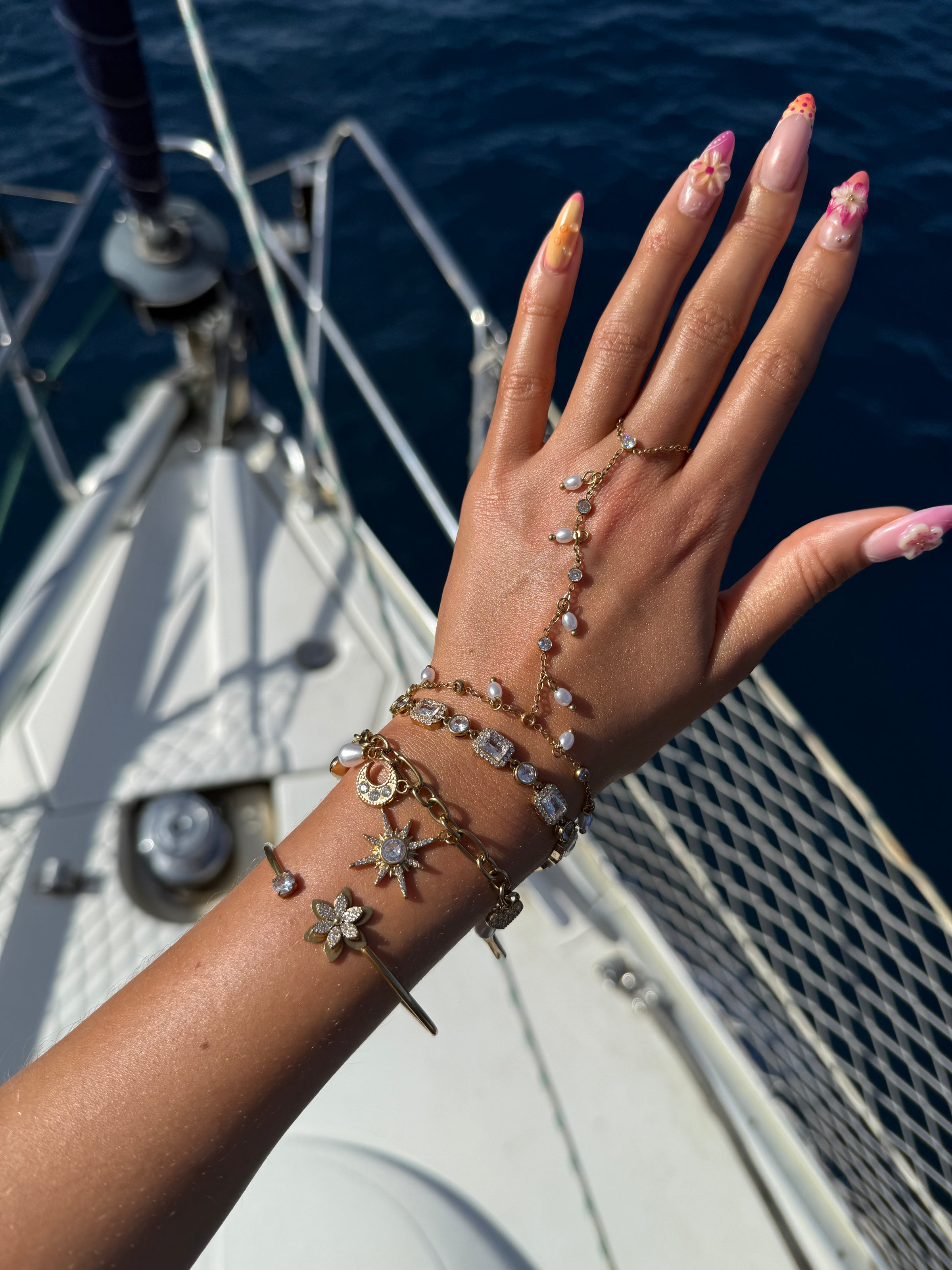 CHAINE DE MAIN COQUILLAGE