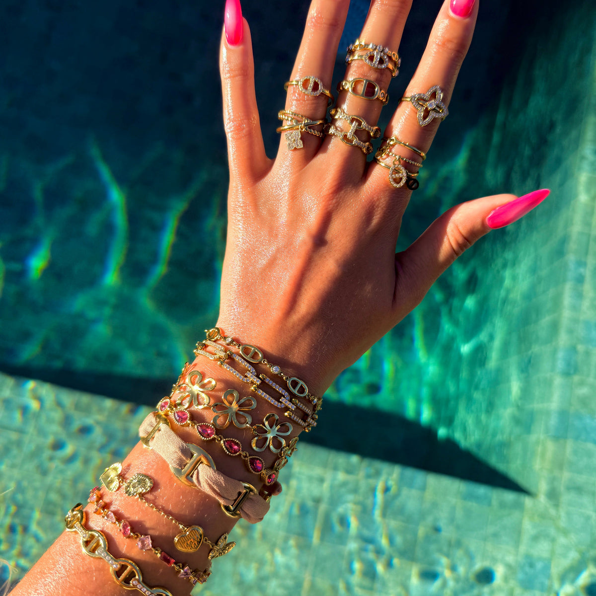 COLLIER FLORINE