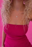 COLLIER LOVE